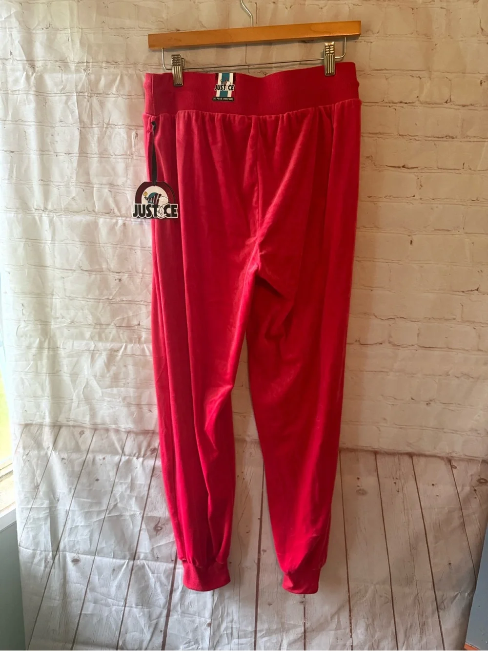 Justice Girls Red Snoopy Holiday Pajama Joggers Pants Size XL (16P/18P)